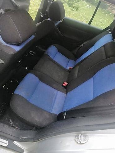 str db 790: VOLKSWAGEN GOLF 4 1.4B 2000. GOD. - KOMPLETAN AUTO U DELOVIMA | — 2