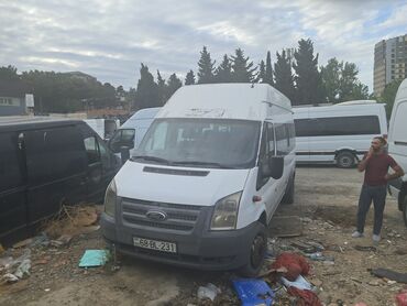 Yük maşınları üçün qoşqular: Ford 2013, 2014 il, motor 2.4 l, Furqon, İşlənmiş