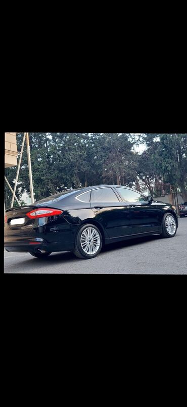 ford resor: Ford Fusion: 1.5 l | 2015 il 2 km Sedan