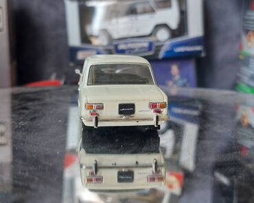 Avtomobil modelləri: VAZ, 1970 il, 1:43, Dəmir, Ödənişli çatdırılma — 13