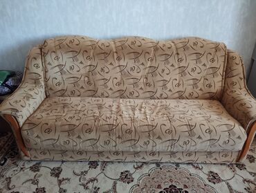 стенки мебел: Продам диван 3местный б/у состояния отличное Бишкек самовывоз