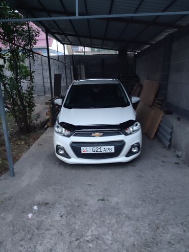 машина спарк: Chevrolet Spark: 2017 г., 1 л, Вариатор, Бензин, Хэтчбэк
