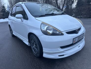 Honda: Honda Fit: 2003 г., 1.3 л, Вариатор, Бензин