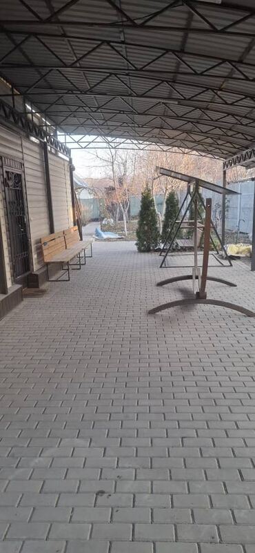 Продажа домов: Дача, 140 м², 5 комнат, Собственник — 3