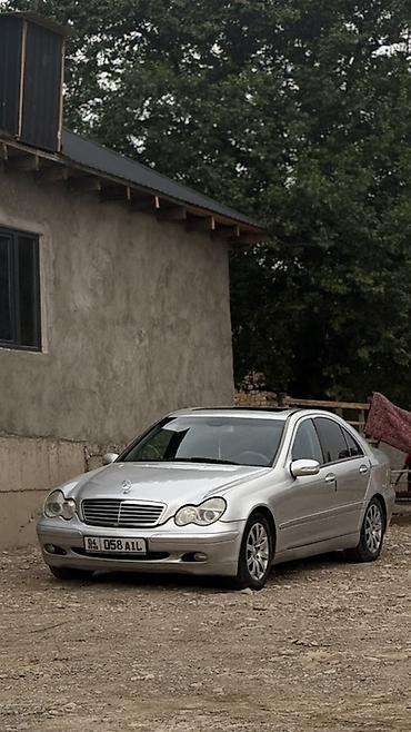 lan mer: Mercedes-Benz C-Class: 2004 г., Автомат, Седан — 4