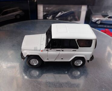 Avtomobil modelləri: UAZ, 2003 il, 1:35, Dəmir, Ödənişli çatdırılma — 11