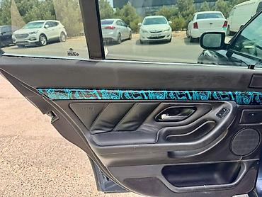 bmw x6 m50d servotronic: BMW 7 series: 3.5 l | 1996 il Sedan — 5