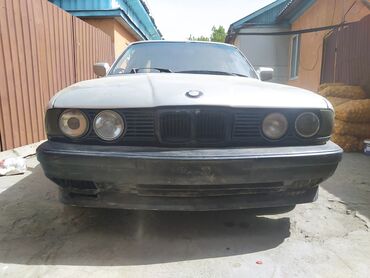 р18 бмв: BMW 525: 1988 г., 2.5 л, Механика, Бензин, Седан