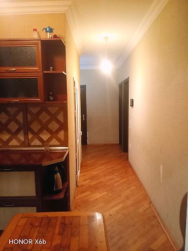 Mənzillərin satışı: Bakı, Köhnə Günəşli, 3 otaqlı, Köhnə tikili, m. Həzi Aslanov, 75 kv. m — 8