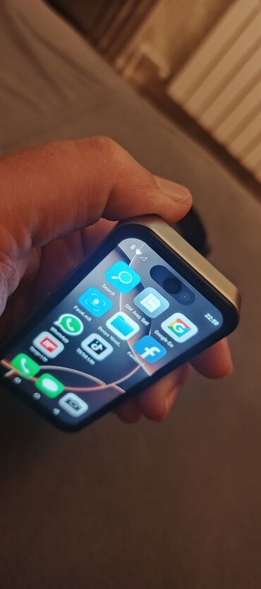 i̇pone 6: IPhone 16 Pro, < 16 ГБ, Золотой, Отпечаток пальца, Face ID