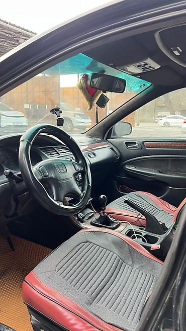 Honda: Honda Accord: 2002 г., 1.8 л, Механика, Бензин, Седан — 5