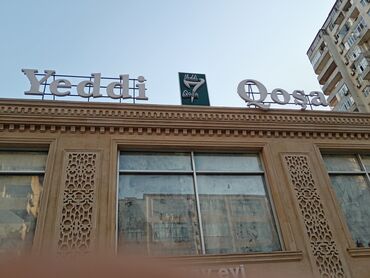 Reklam lövhələri: Çay evi Reklamı teze kimi Söküb verecem