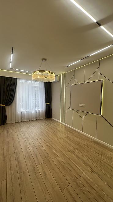 нова гранд: 2 комнаты, 80 м², Технопарк Элитка, 5 этаж, Дизайнерский ремонт — 1