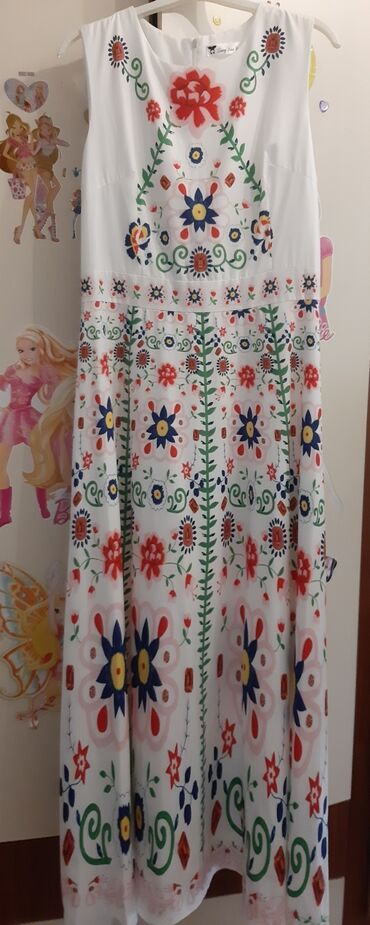 Paltolar: Razmer 38-40 rəngarəng çiçək naxışlı uzun don - Model: maxi