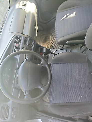 продаю mazda 323: Mazda 323: 1997 г., 1.8 л, Автомат, Бензин, Седан — 1