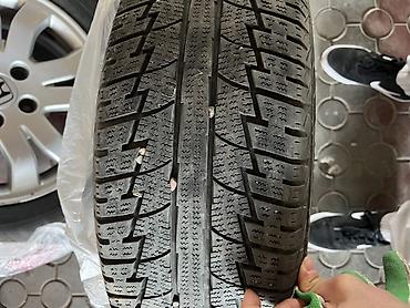 титан моноблок: Комплект из 4 легкосплавных дисков Honda с зимними шинами. - — 6