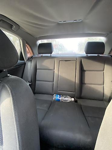 Audi: Audi A4: 2002 г., 1.6 л, Механика, Бензин, Седан — 9