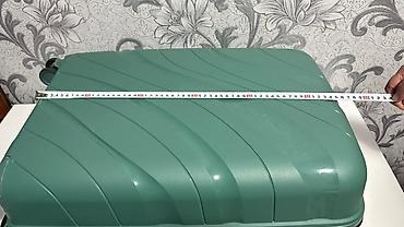 Чемоданы: Чемодан, Материал: Пластик, Средний (40 - 70 л) — 7