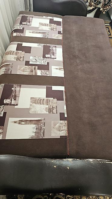 ресторация диваны: Компактный диван-книжка с мягкими подлокотниками. цена 7000сом .торг — 2