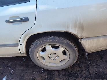 Mercedes-Benz: Mercedes-Benz W124: 1988 г., 3 л, Механика, Дизель, Седан — 3