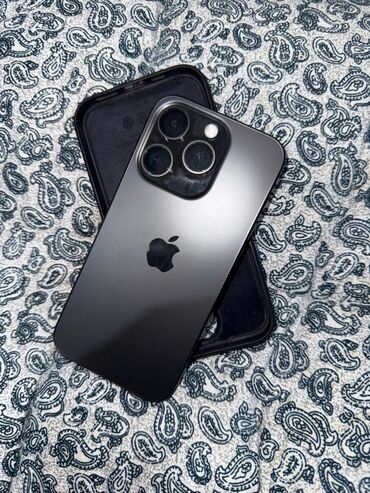 платиновые номера о: IPhone 15 Pro, Колдонулган, 256 ГБ, Black Titanium, Заряддоочу түзүлүш, Коргоочу айнек, Каптама, 95 %