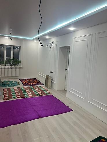 Продажа коттеджей и домов: Тихом и благополучном районе. Дом построен из жженого кирпича, воденой — 19