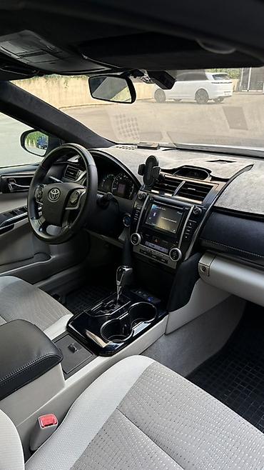 волва 2012: Toyota Camry: 2012 г., 2.5 л, Автомат, Гибрид, Седан — 4