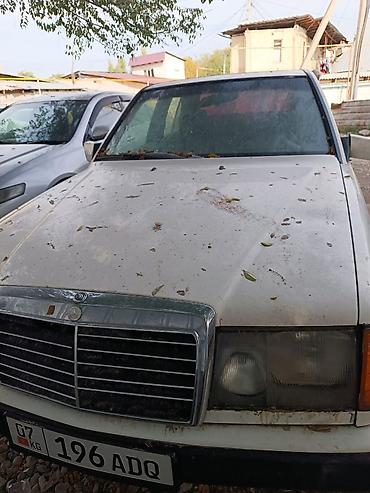 банан мерс: Mercedes-Benz W124: 1988 г., 2.3 л, Механика, Бензин, Седан — 2