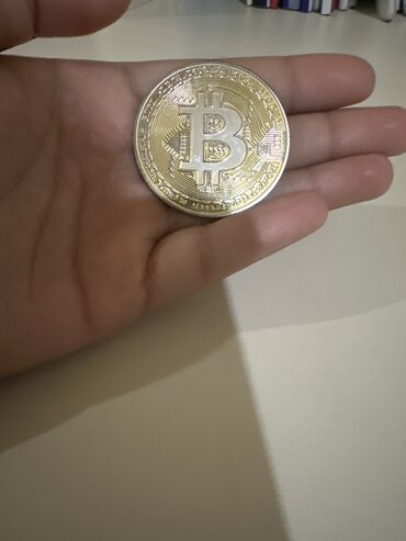 Digər kolleksiyalar: Bitcoin oyuncaq Tam dəmir (Orijinal deyil)