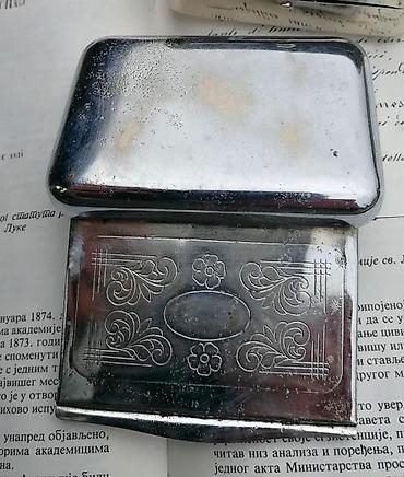 Upaljači i prateća oprema: Stara, dobro očuvana tabakera. Cena za komad. Stara, dobro očuvana — 9