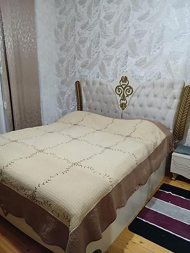 tunbucka: İki nəfərlik dəbdəbəli yataq dəsti - Klassik üslubda yumşaq başlıq — 1