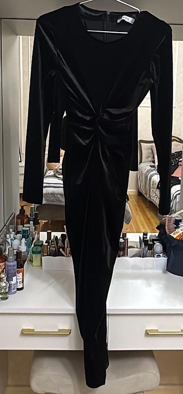 Digər qadın geyimləri: Qadın geyimlər toplusu 1) Qara-ağ xallı naxışlı, düyməli jilet - — 5