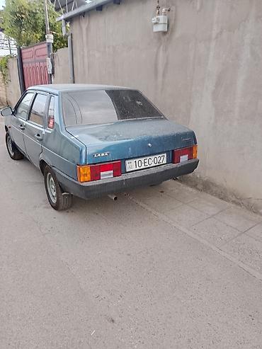bmw e 38: LADA Samara sedan, mavi rəng. Klassik kuzov dizaynı, 4 qapı. Mexaniki — 7