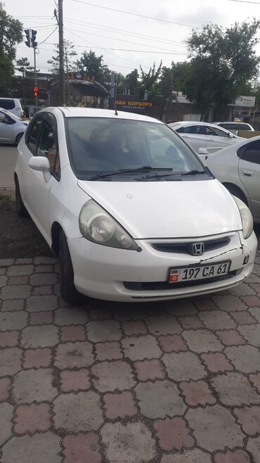 хонда фит в аренду бишкек в Кыргызстан | HONDA: Honda Fit 1.3 л. 2000