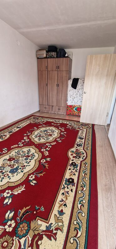 салон парикмахерская: 45 м², Без мебели
