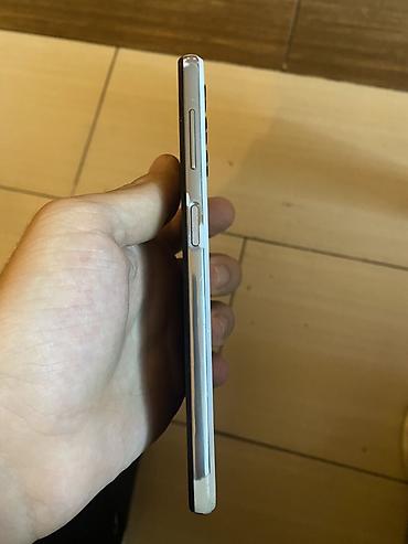 Техника и электроника: Samsung Galaxy A32 5G, 64 ГБ, цвет - Белый, Отпечаток пальца — 2