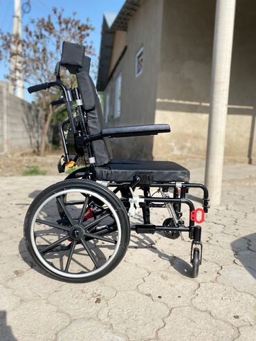 Инвалидные коляски: Продаю детскую инв коляску, договор возможен