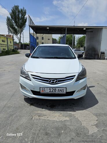 Hyundai: Hyundai Solaris: 2015 г., 1.4 л, Автомат, Бензин, Седан