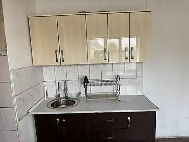 Продажа коттеджей и домов: Продаётся жилой дом с просторной планировкой. - Большая кухня с — 5