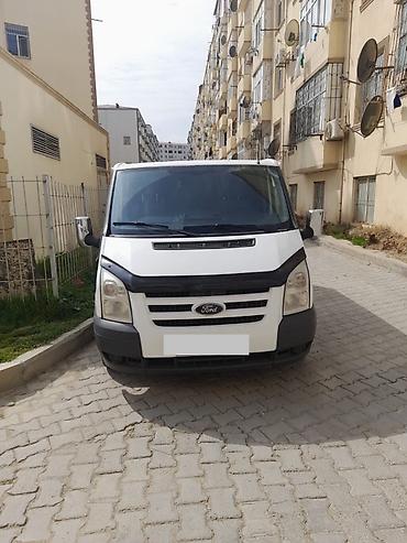 fort yük: Ford Transit yük furgonu - Korpus: qısa baza, ağ rəng, sürgülü yan — 4