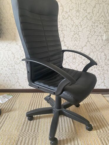 офисное кресло для руководителя: Кресло руководителя, Офисное, Новый