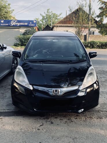 автомобиль хонда фит: Honda Fit: 2011 г., 1.3 л, Вариатор, Гибрид, Хетчбек