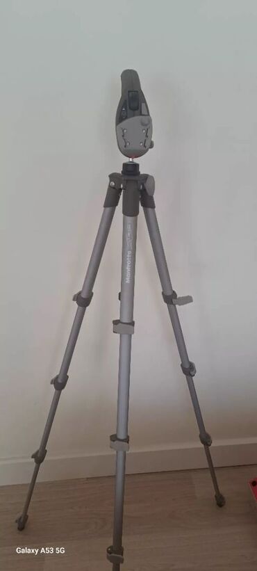 плёночный фотоаппарат: Штатив для фотоаппарата Manfrotto MKC3- H02.размеры на фото