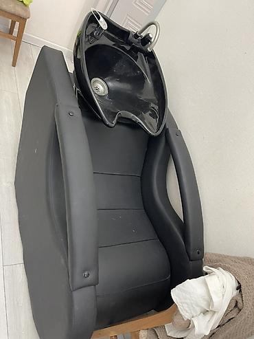 salon stulu: Salon üçün yuma bölməsi – komfortlu kreslo və quraşdırılmış lavabo - — 1