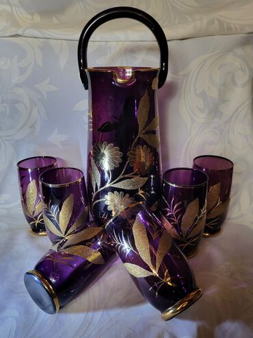 Kuhinjski setovi: Bohemijin servis za vino itd,iz 1950ih.,kristalno staklo. Bohemijin — 2