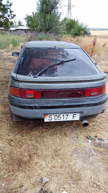 Транспорт: Mazda 323: 1989 г., 1.6 л, Механика, Хэтчбэк — 1