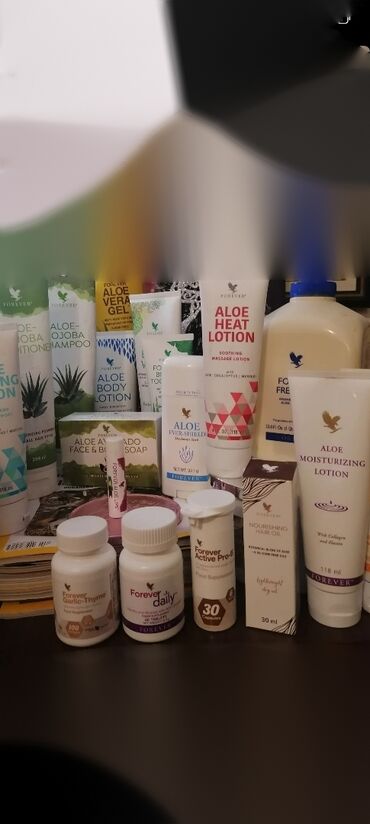 nakit i satovi lazarevac – zlatare oaza juveliri лазаревац слике: Set proizvoda brenda Forever Living, uključujući Aloe Vera gel