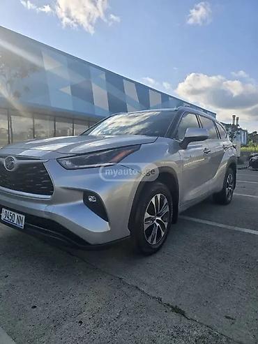 Унаа: Toyota Highlander: 2023 г., 2.5 л, Гибрид, Кроссовер — 10