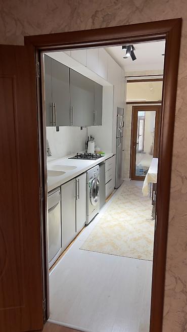 Квартиры: 2 xanım otaq yoldaşı axtarılır — müasir və rahat mənzil Müasir — 3