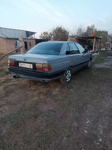 Audi: Audi 100: 1986 г., 1.8 л, Механика, Бензин, Седан